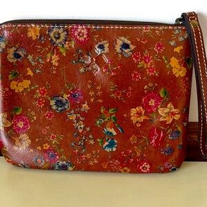 Patricia Nash Cassini Prairie Rose Floral Brown Leather Wristlet NWOT